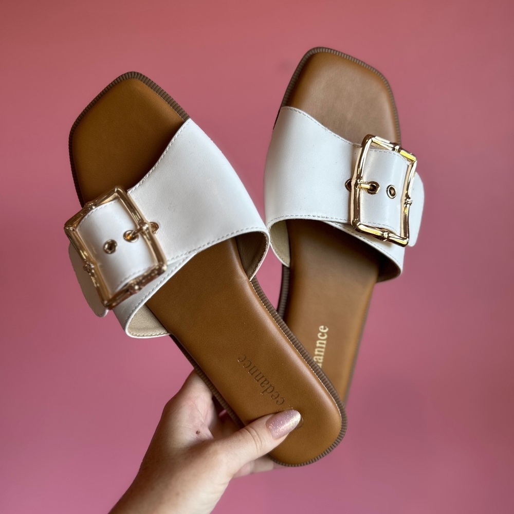 NWOT White and Tan Sandals with Gold Buckle